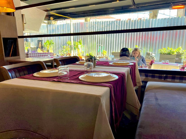 Adonin Restaurant