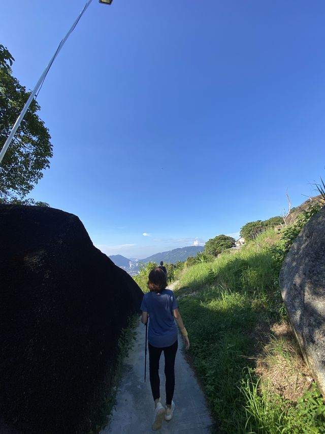 Hiking to the Peak of Penang Hill 🇲🇾