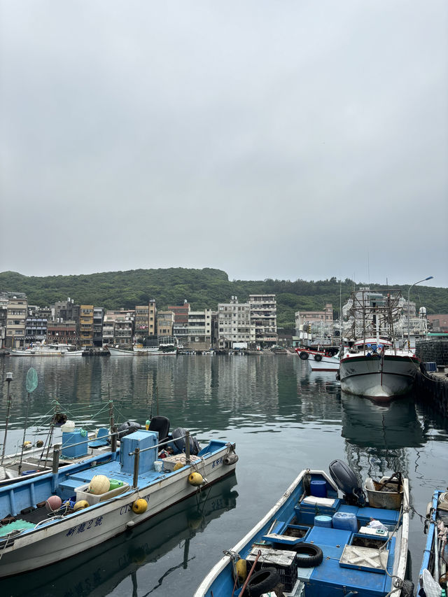 อุทยานหินแปลกริมหาดทะเลที่ Yehliu Geopark