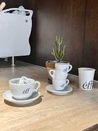 〖 ソウル・乙支路〗お洒落カフェで美しいティラミスとコーヒーを…☕💕