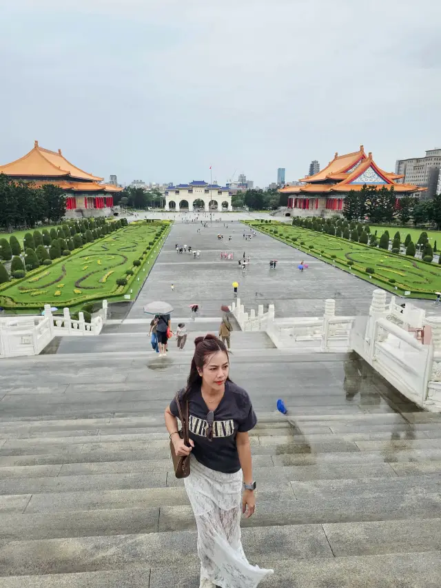 Chiang Kai Shek 🛕⛩️