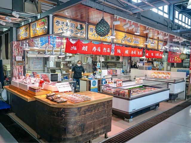 【泊港漁市場】新鮮海鮮刺身，適合一人享用