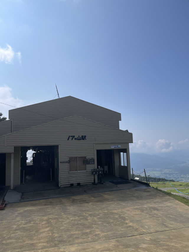 【長野県】白馬マウンテンハーバーの玄関口ゴンドラ山麓駅