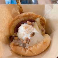 ร้านลับพัทยา ขนมปังโฮมเมด ชิ้นละ25บาทเท่านั้น