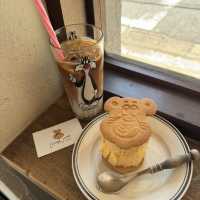 かわいすぎる！挟む気ゼロのクッキーサンドアイス