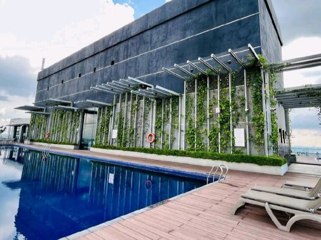 Staycation at Le Meridien PJ