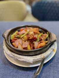 絕頂用料煲仔飯🍲