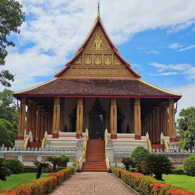 เวียงจันทน์ 1 วันเที่ยวอะไรได้บ้าง
