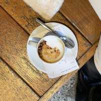 エスプレッソが革命的に美味しいお店"deep Coffee roasters"☕️ 