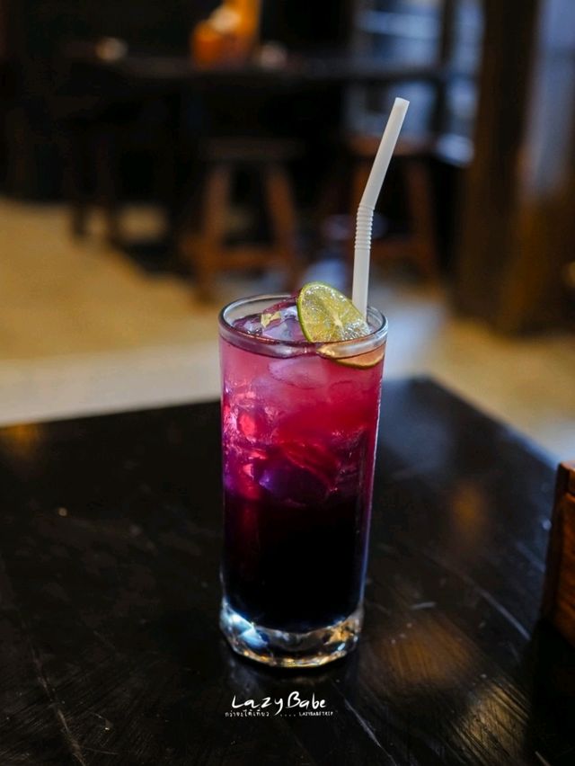 Khao-Sō-i ข้าวซอยร้านดังจากเชียงใหม่ ที่สีลม