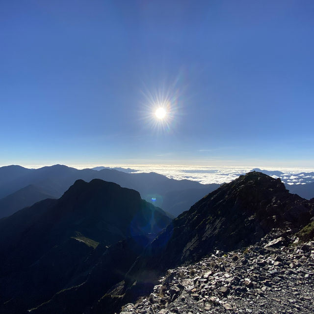 登上台灣最高峰玉山