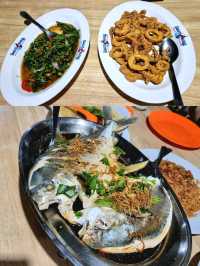 🇮🇩 Largest Seafood Restaurant in Batam📍Barelang Seafood Restaurant