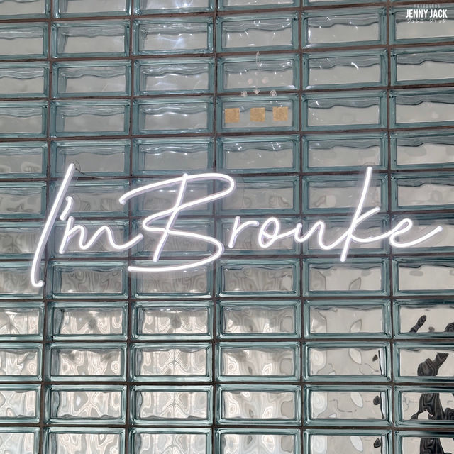#คาเฟ่พัทยา #Broukecafe #คาเฟ่มินิมอลพัทยา 