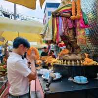 เทวาลัยพระพิฆเนศ [ MRT ห้วยขวาง]