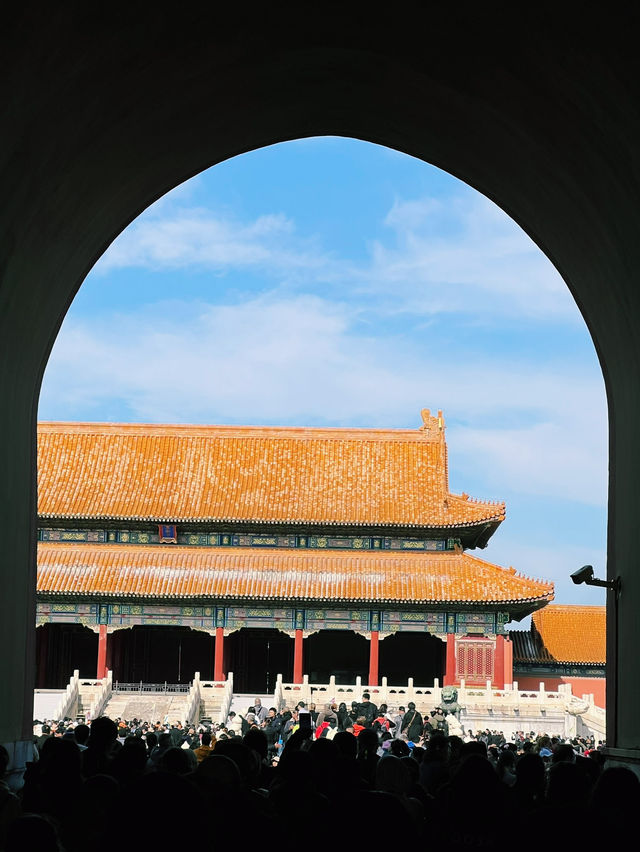Forbidden City's beauty in autumn