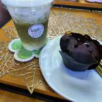 ร้านคาเฟ่แลนด์ดิ้งเดอ   ชุมพร