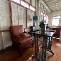 บ้านท่าฉลอม ศูนย์ท่องเที่ยวและกิจกรรมชุมชน