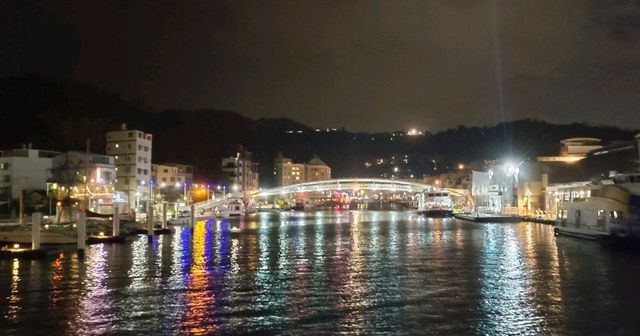 高雄旗津島燈塔/夜海景/星空隧道/中山大學