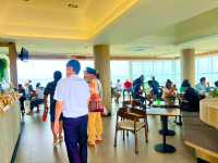 Cafe Amazon กลางทะเลชลบุรี