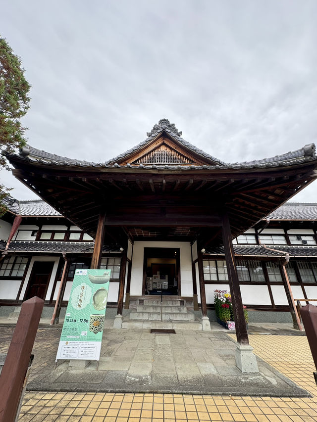 明治時代の裁判所だった歴史美術館。