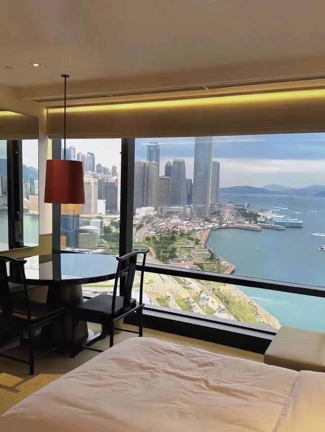 Grand Hyatt Hong Kong: Where Luxury Meets Legendary Service Grand Hyatt Hong Kong: Where Luxury Meets Legendary Service