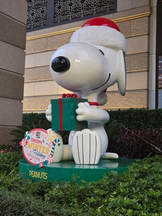 Snoopy 陪你過聖誕