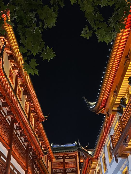 Yu Garden: Peaceful Retreat in Shanghai