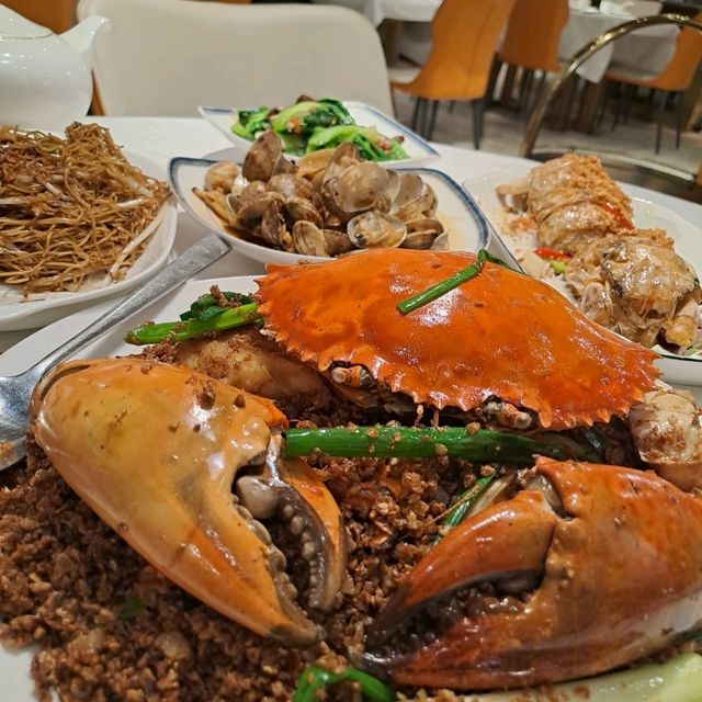 炒蟹富貴蝦豐味十足