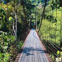 สะพานแขวนเขาพัง  ภูเขารูปหัวใจ