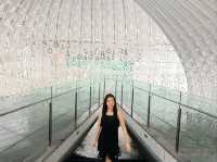 โดมสีขาว หน้าห้าง The ring chongguang 