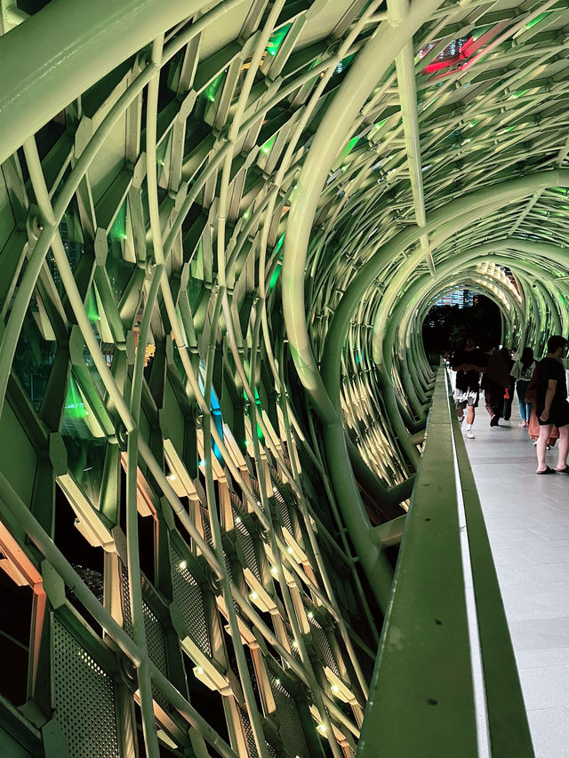 The Most Vibrant Bridge in KL - Saloma Bridge!