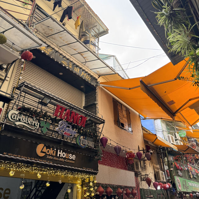 🚂 Hanoi Train Street 🚂💨
