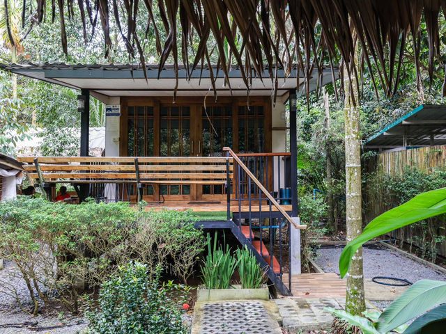 บ้านสวนกวาง โฮมสเตย์ & คาเฟ่