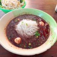ก๋วยเตี๋ยวเรือโกย้วด