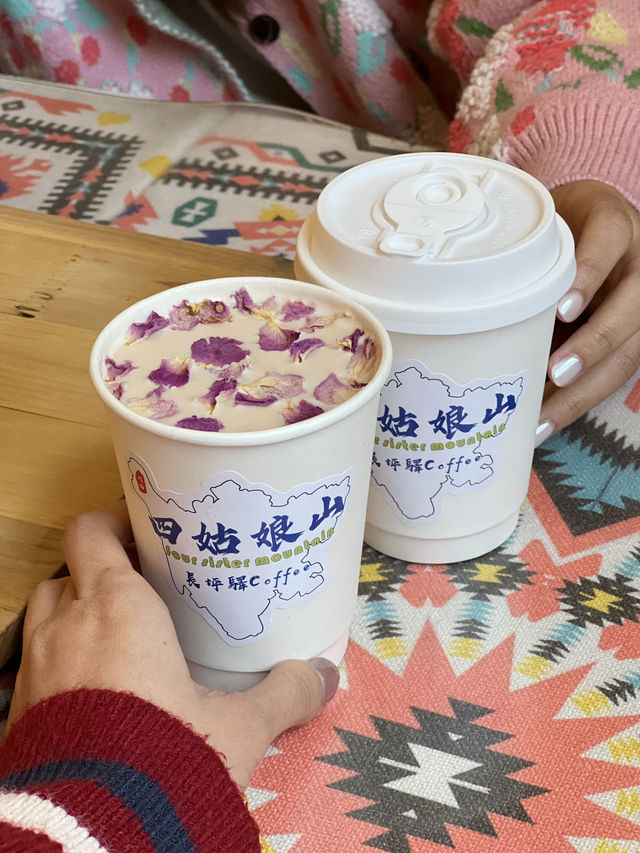 รีวิวโรงแรม สี่ดรุณี ที่ดีต่อใจ 🥰🇨🇳