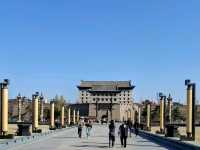 Xi'an City Wall: A Walk Through Ancient History!