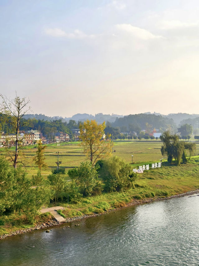 🌸 Escape the City: A Thousand-Year-Old Ancient Town Just 1 Hour from Chengdu by Bus
