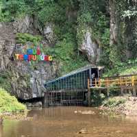 **🌍 Gua Tempurung: Adventure into Malaysia’s Largest Limestone Cave