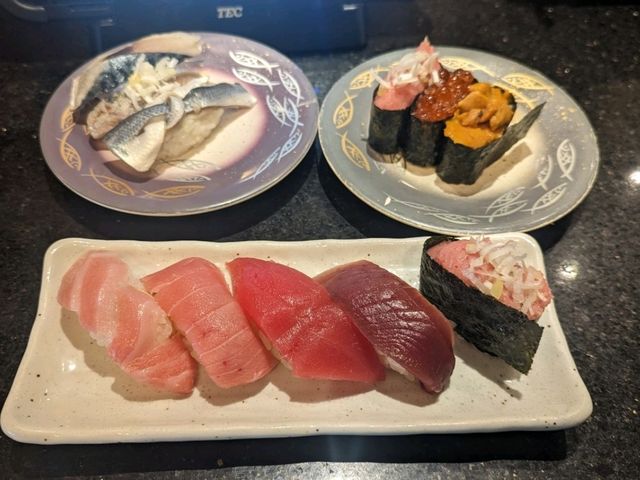 【東京】まぐろ人で美味しいお寿司をいただく