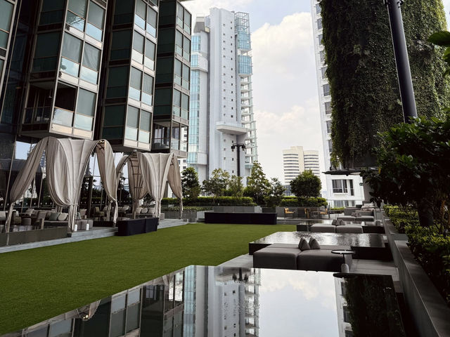 Unforgettable Stay at Pan Pacific Singapore