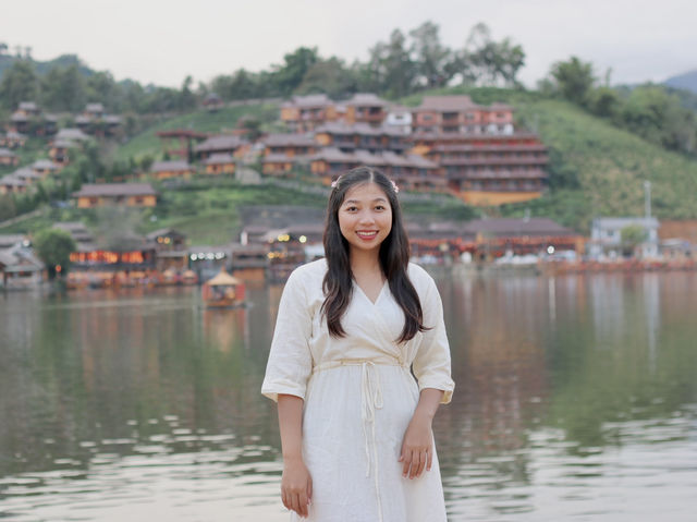 บ้านรักไทย แม่ฮ่องสอน
