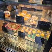 Kneads to Dough (Home cafe) เบเกอรี่แนวฝรั่งเศส