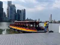 “Reflections of Time: The Soul of Singapore River”