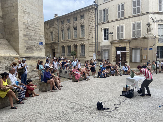 Avignon เมืองโบราณฝรั่งเศสตอนใต้ 