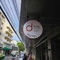 🎊โรงแรมทรินิดี เทรนดี้ ข้าวสาร | กรุงเทพ 🎀