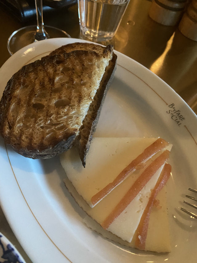 Staycation | 香港瑰麗酒店