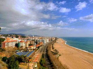 卡莱利亚：地中海沿岸的度假胜地