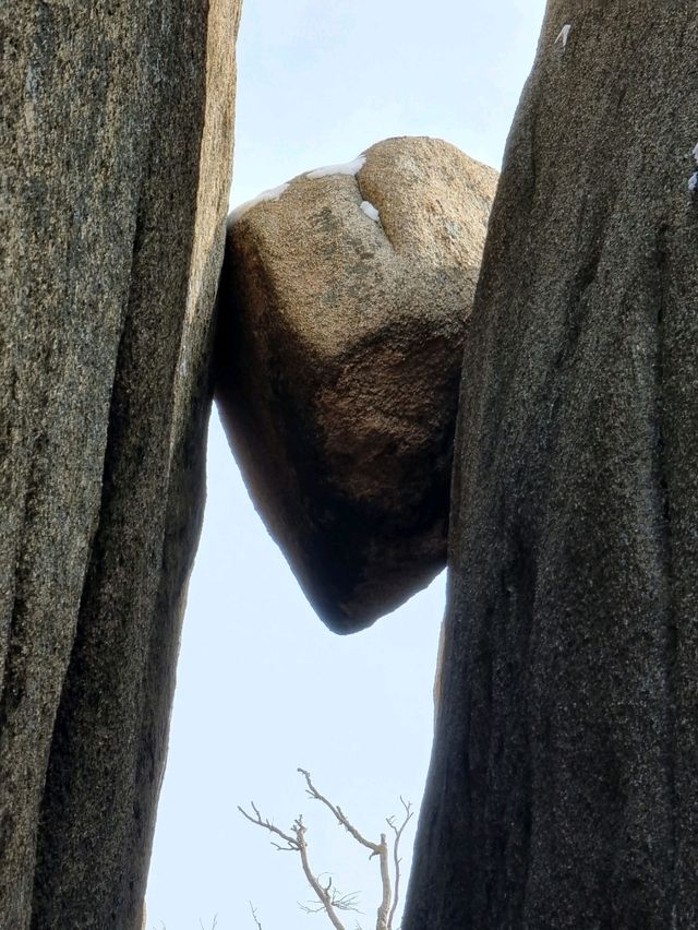 설악산 울산바위, 도전과 감동이 공존하는 명소