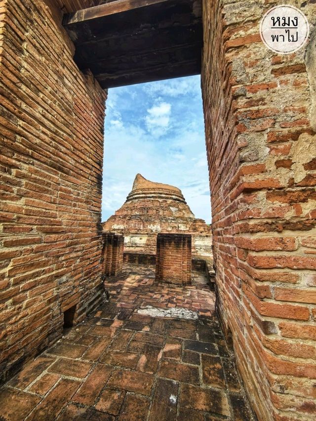 เจดีย์ประธานวัดกุฎีดาว: สัญลักษณ์แห่งความรุ่งเรือง