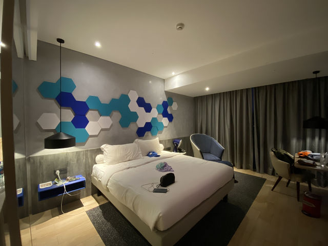 ibis Styles Batam Nagoya: A Fresh, Modern Stay (But Pack Your Snacks)